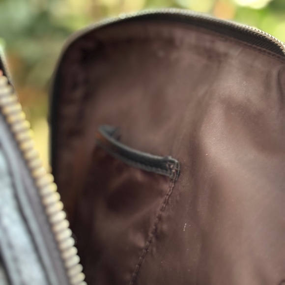 Matt & Nat Backpack - Picture 3 of 5